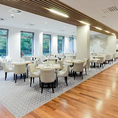 Diune By Jantar * كولوبرزيغ